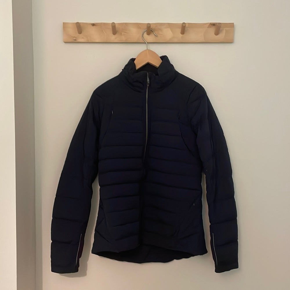 lululemon navy blue jacket with four zipper pockets
